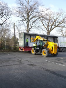 24 Tons of sand for the sub layer are delivered to the club.