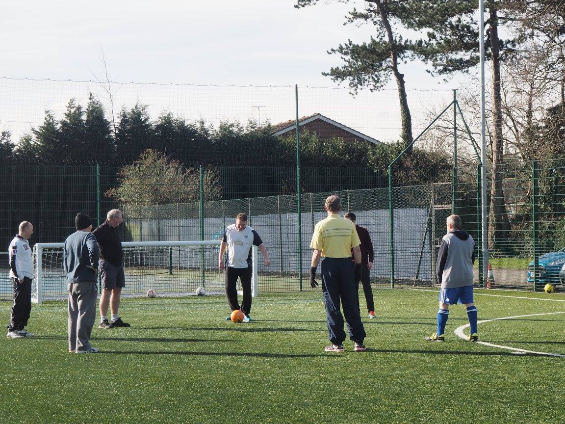 walking-football-compressor